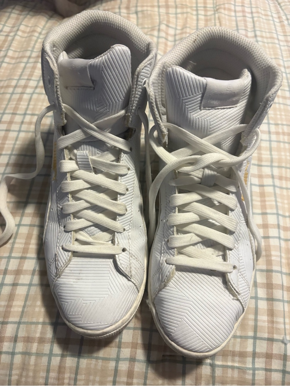 PUMA Women’s White High Top Sneakers SoftFoam+ Size 6.5 White Athletic Shoes
